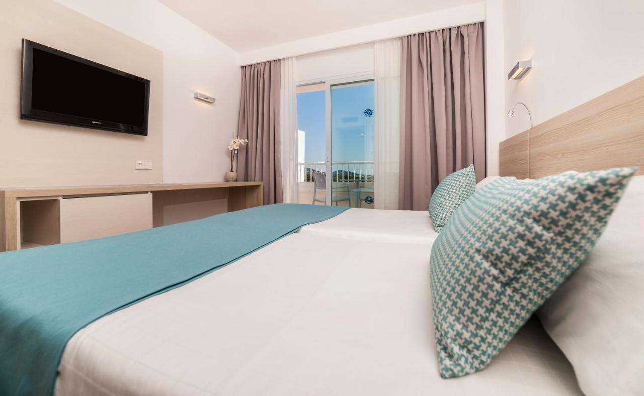 Standard Double Room,739163434:JPEG