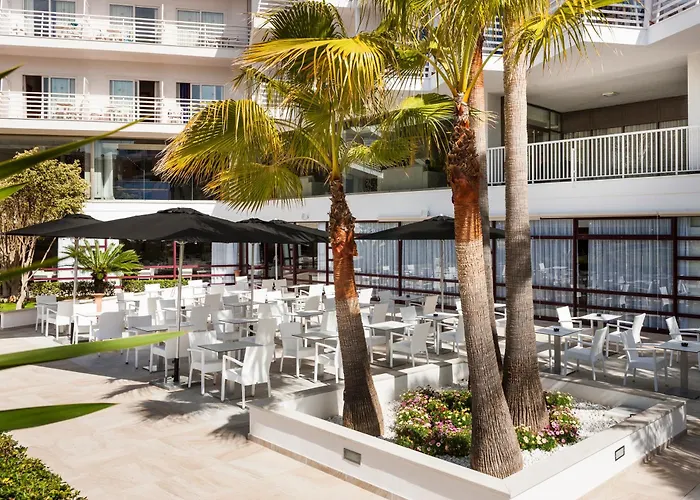 Hôtel avec vue: Globales Palmanova